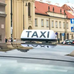 Najlepsze korporacje taxi w Warszawie – wybierz bezpieczny transport