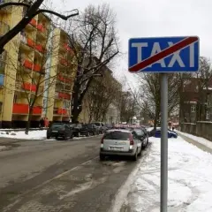 Jak wyliczyć postojowe taxi i uniknąć utraty przychodów