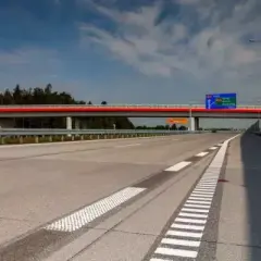Jakie warunki na autostradzie A1? Uniknij korków i opłat!