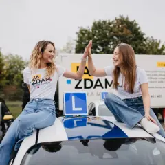 Ile zdjęć do profilu kierowcy? Oto kluczowe wymagania, które musisz znać