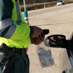 Kiedy policja może badać alkomatem? Zrozum swoje prawa i konsekwencje