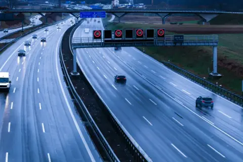 Jak płacić za autostrady w Niemczech i uniknąć nieprzyjemnych niespodzianek