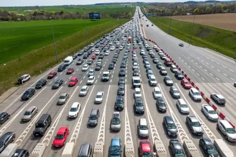 Czy autostrada bursztynowa jest płatna? Sprawdź, co musisz wiedzieć