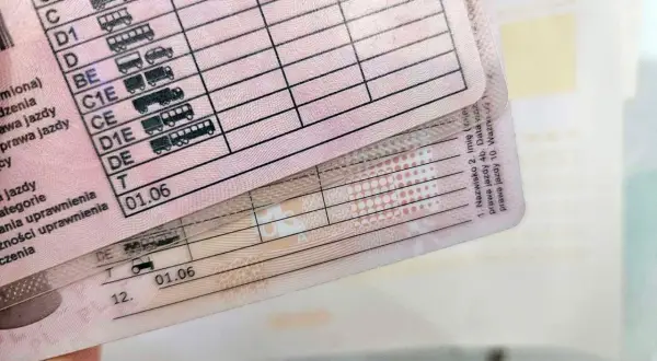 Czy profil kierowcy jest płatny? Poznaj ukryte koszty i zasady