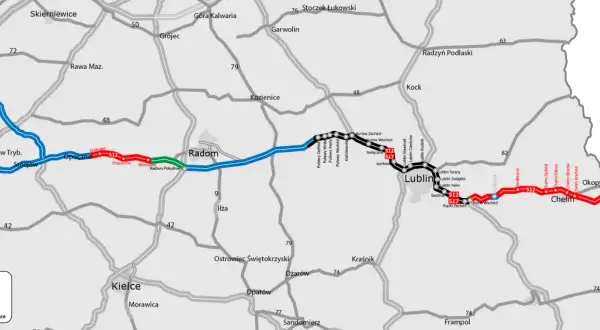 Mapa przedstawia przebieg drogi ekspresowej S12, z zaznaczonymi odcinkami istniejącymi, w realizacji, w przetargu i w przygotowaniu.